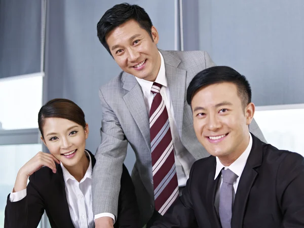 Asiatico business team — Foto Stock