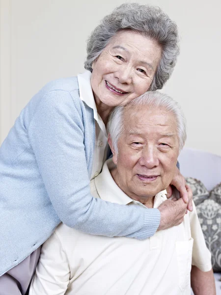 Senior asian couple — Stock Photo, Image