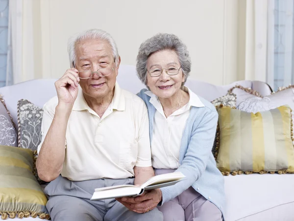 Senior Aziatische paar — Stockfoto