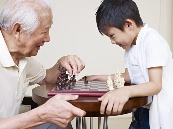 Grand-père et petit-fils — Photo