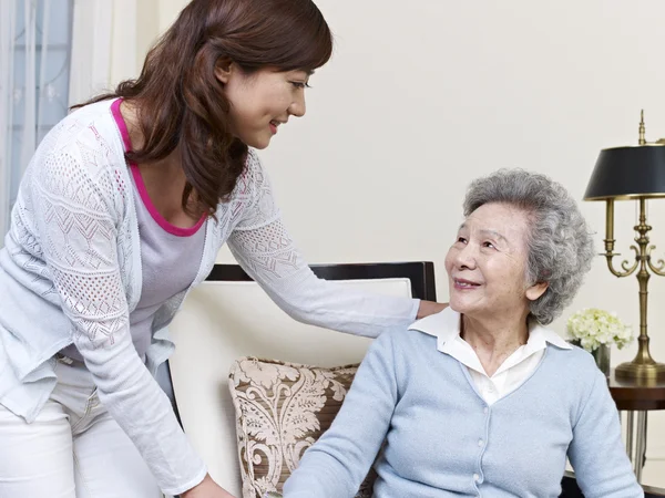 Mother and daughter — Stock Photo, Image