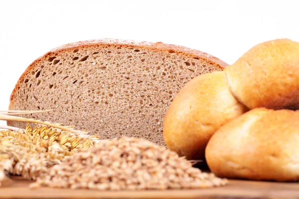 Bakerisbrød og rundstykker – stockfoto