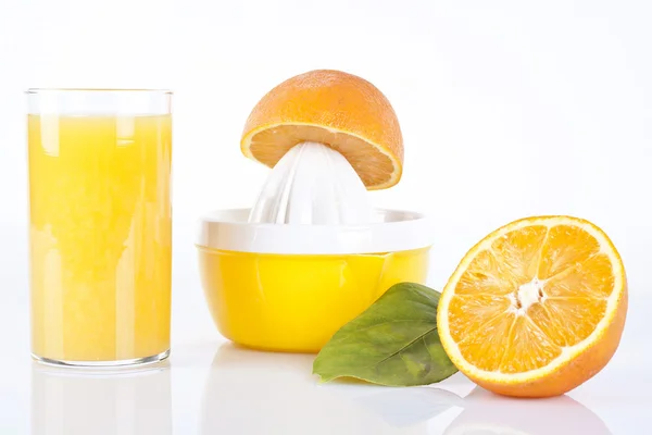 Nypressad apelsinjuice — Stockfoto
