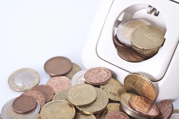 para ile elektrik prizine