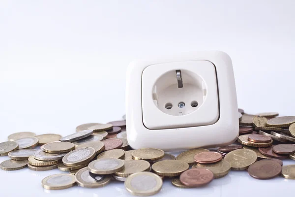 para ile elektrik prizine