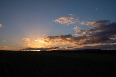 Kışın karsız manzara