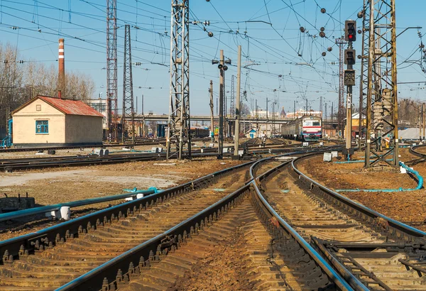 Oekraïense spoorweg. Charkov passagier treinstation, Oekraïne — Stockfoto