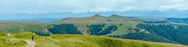 Mountain View North Ossetia Russia Impenetrable Rocks Majestic Mountains Forests — Stockfoto