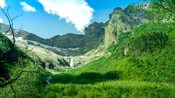 Hautes Montagnes Avec Glaciers Ossétie Nord Beaux Paysages Été Avec — Photo