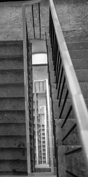 Hotel stairs top view. Rectangular lines and perspective. — Stockfoto