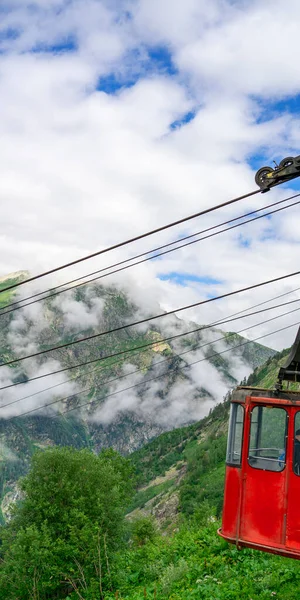 Cable Car Caucasus Mountains Glacier Gorge Turns River Mountains Clouds — Stockfoto