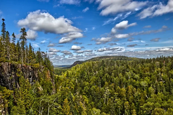 Paysage Nuageux Spectaculaire Dessus Des Montagnes Des Forêts Thunder Bay — Photo