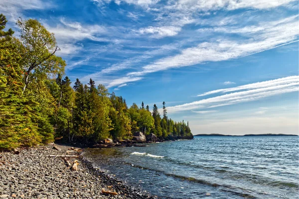 Όμορφη Φθινοπωρινή Μέρα Στο Lake Superior Sleeping Giant Thunder Bay — Φωτογραφία Αρχείου