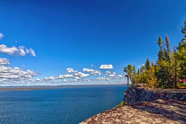 Uyuyan Dev 'in içinde mükemmel bir sonbahar öğleden sonra - SG PP, Thunder Bay, Ontario, Kanada