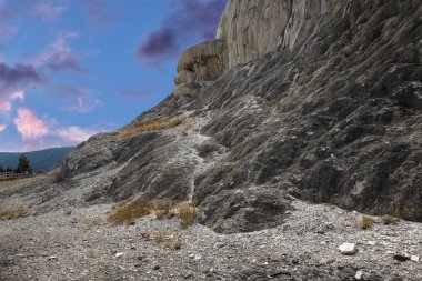 Mamut yakınlarındaki sülfür dağı, MO, ABD