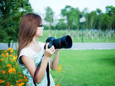 doğa fotoğrafçısı iş başında