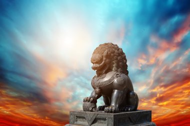 Çin İmparatorluk aslan heykeli