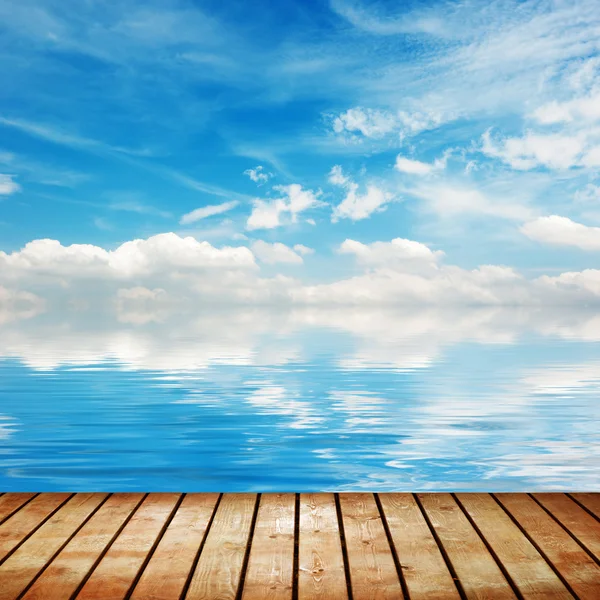 Plataforma junto al mar — Foto de Stock