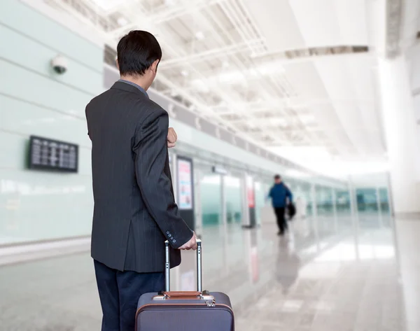 Business man at airport — Stock Photo, Image