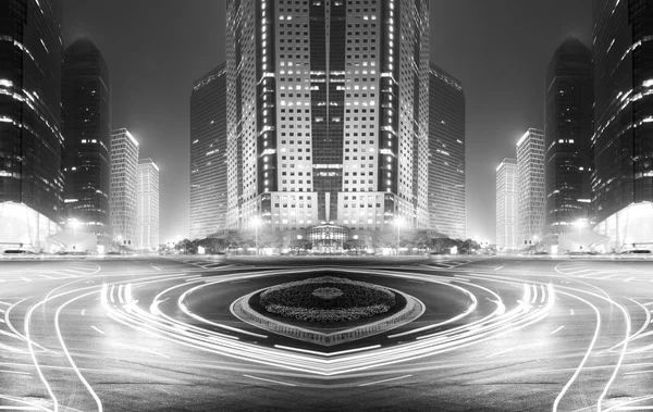 Voiture en mouvement avec lumière floue — Photo