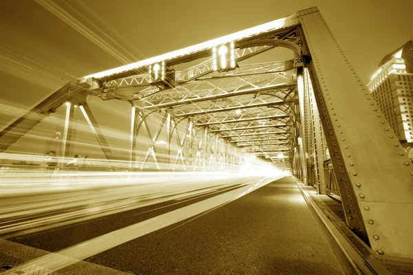 Luzes de trânsito nocturno — Fotografia de Stock