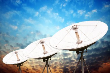 uydu çanak antenler