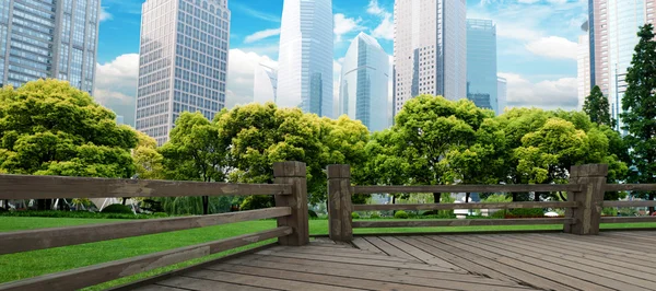 Modern building with cloud — Stock Photo, Image