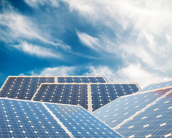 Solar panels with blue sky — Stock Photo, Image