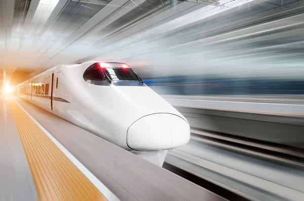 Tren de muy alta velocidad —  Fotos de Stock