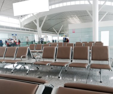 Yolcu Şangay Pudong Havaalanı 'nda.