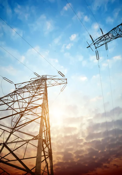 Torre de energía — Foto de Stock