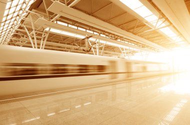 Tren Garı tren durağında