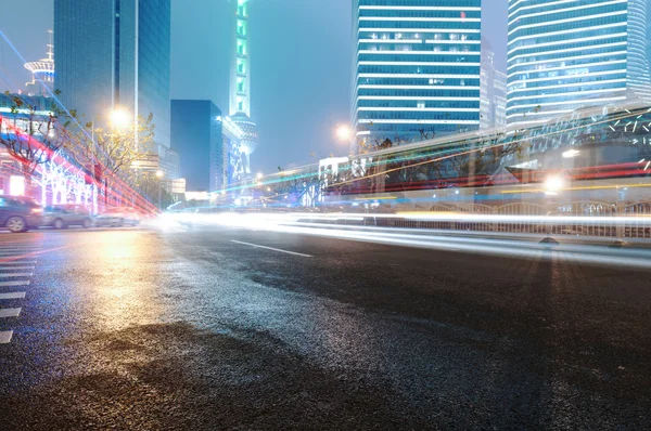 Los senderos de luz en Shangai —  Fotos de Stock