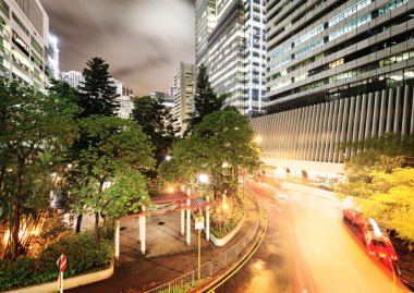 Araba ışık ile Hong kong gece görünümü