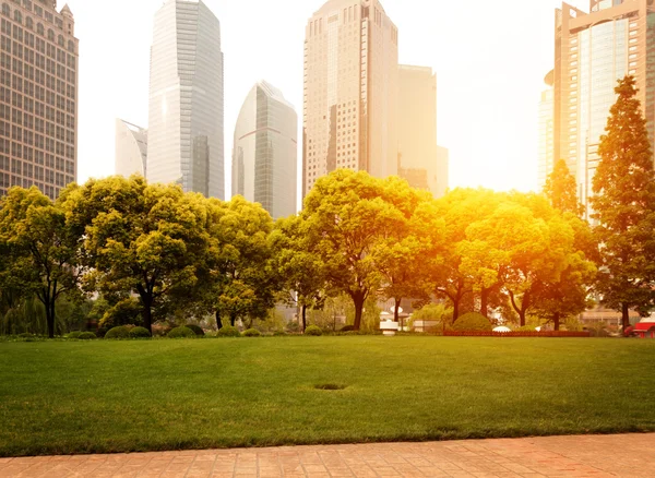 Den moderna byggnaden i shanghai — Stockfoto