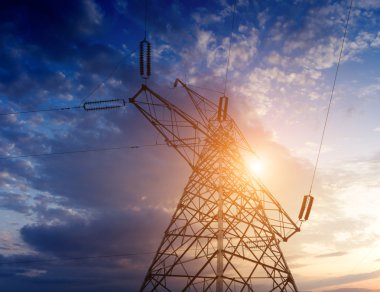 yüksek gerilim kule gökyüzü arka plan