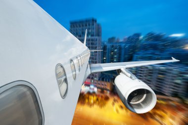 şehirden uzak uçak