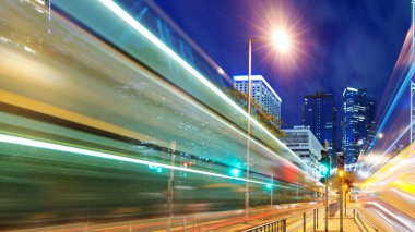 Hong Kong 'da gece trafiği