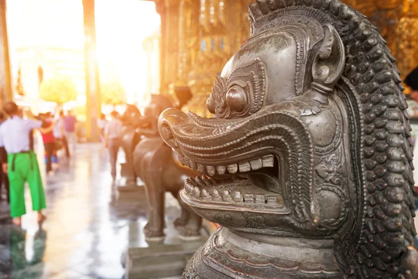 Thai Oriental Lion — Stock Photo, Image