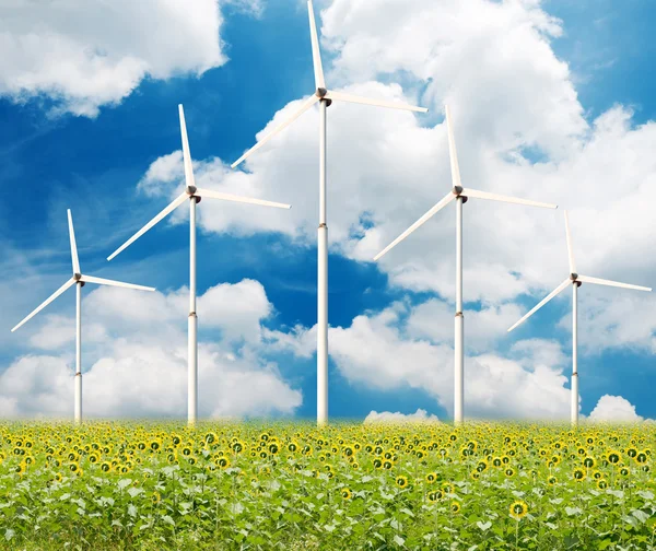 Экологическая энергия, ветряные турбины — стоковое фото