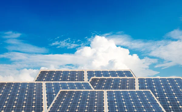 Solar energy panels with blue sky — Stock Photo, Image