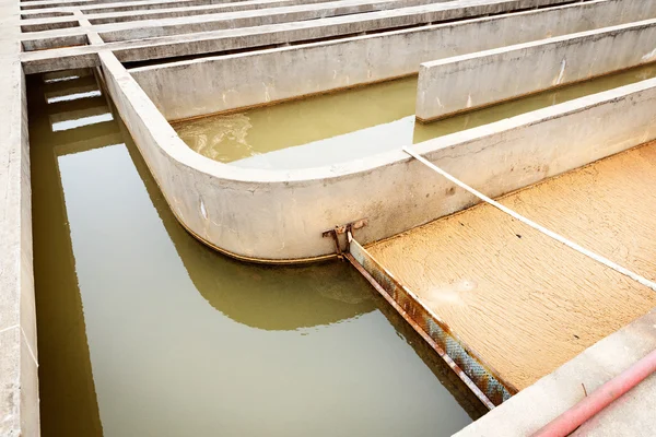 Modern urban wastewater treatment plant — Stock Photo, Image