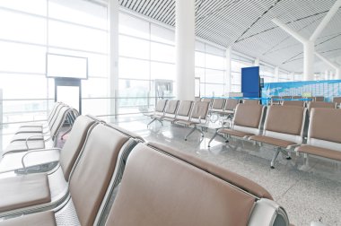 shanghai pudong havaalanında tezgah