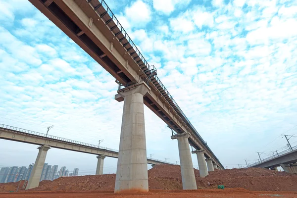 Hoge viaduct — Stockfoto