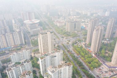 Modern evler köyünün hava görüntüsü.