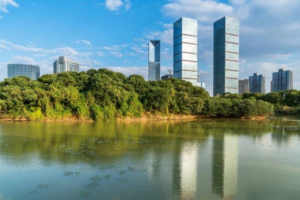 Çin 'deki Lakeside modern ofis binası