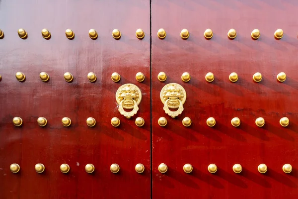 Antique Traditional Chinese Door Style Handle Knocker Brass Handles Symbolic — Stock Photo, Image