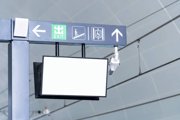 Cartelera Blanco Canal Estación Metro — Foto de Stock