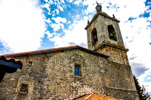 Nuestra Señora de la Asuncion church in Gopegi (Alava, Spain) — ストック写真