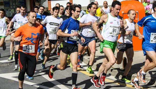 Several runners participating in the race of Murgia (Alava, Spain) — Stock Photo, Image